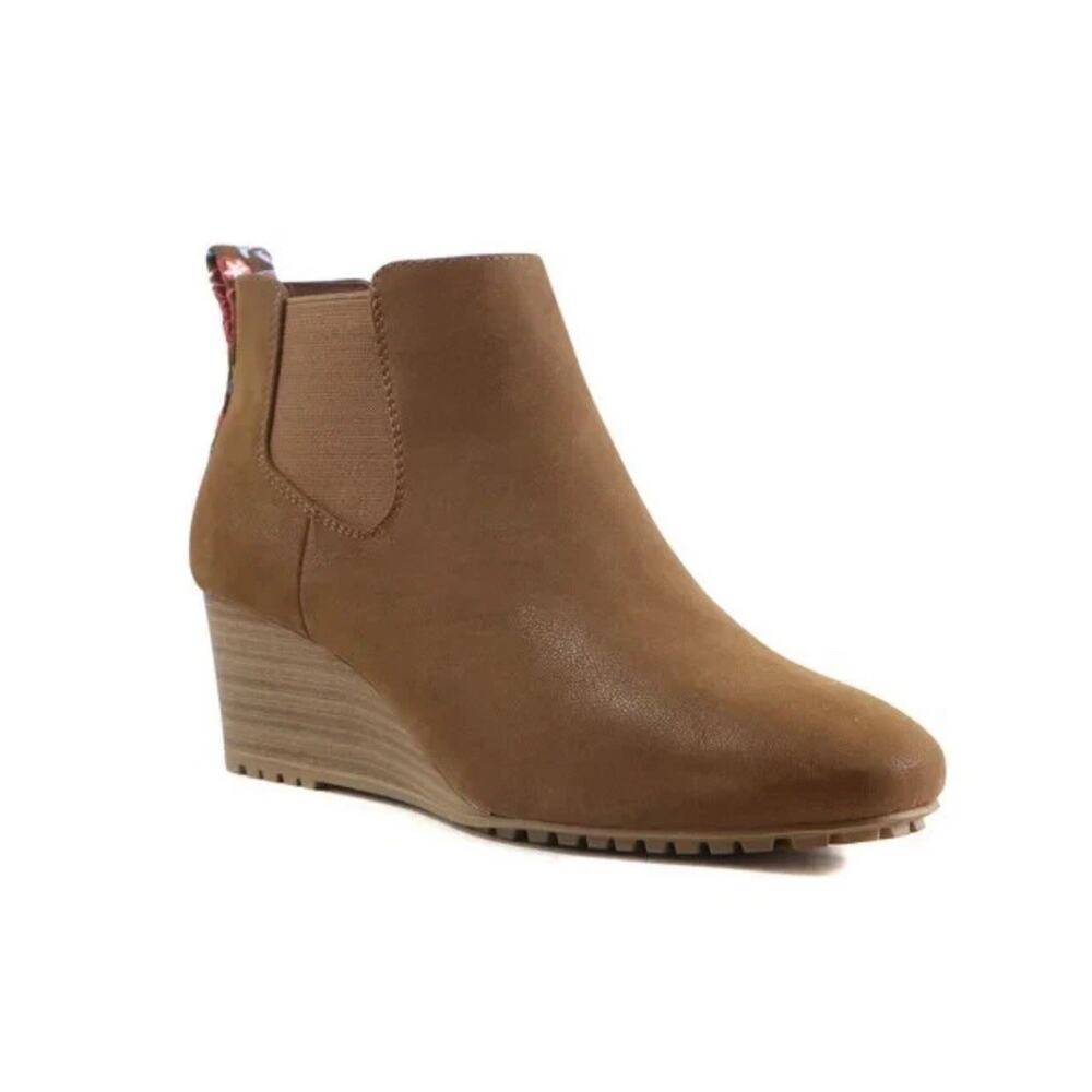 The Pioneer Woman Women's Wedge Bootie Shoes 8.5 Brown